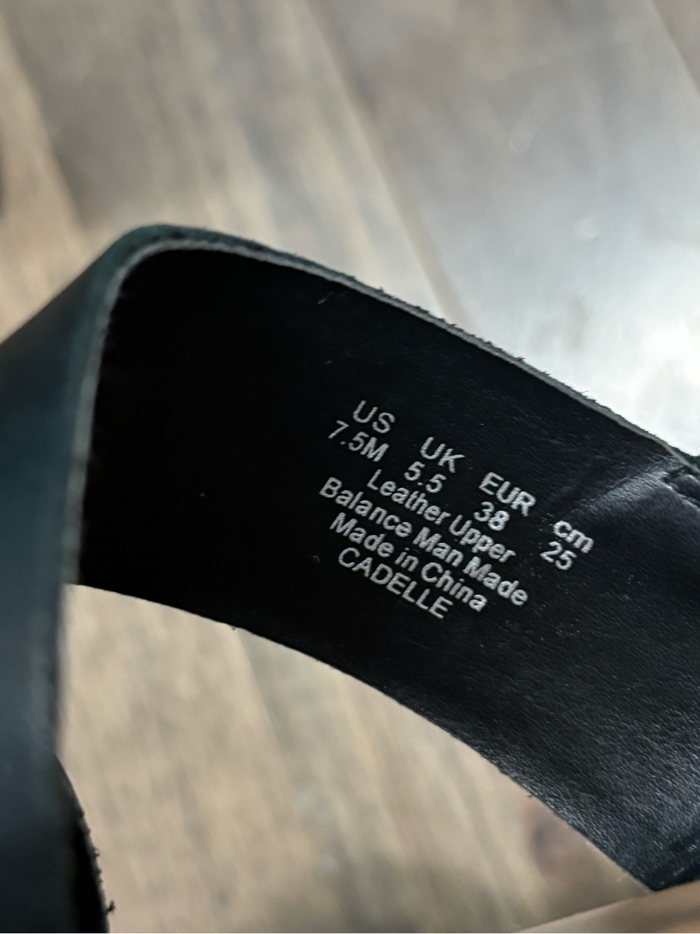 Franco Sarto Black Leather Cork Wedge Sandals Sz:7.5 - Picture 4 of 4